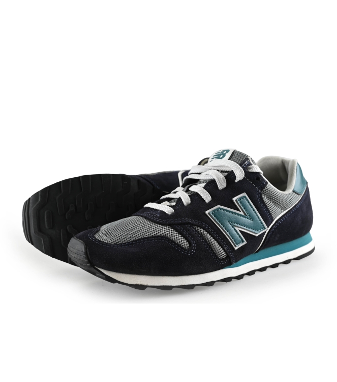 New Balance Sneakers