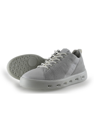 Ecco Sneakers