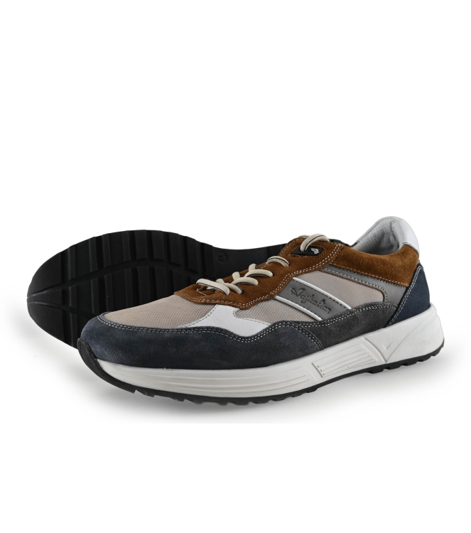 Australian Grants Sneakers