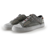 Mustang Sneakers