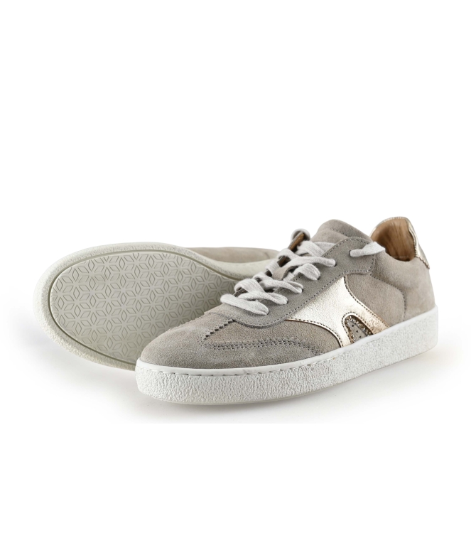 Manfield Sneakers