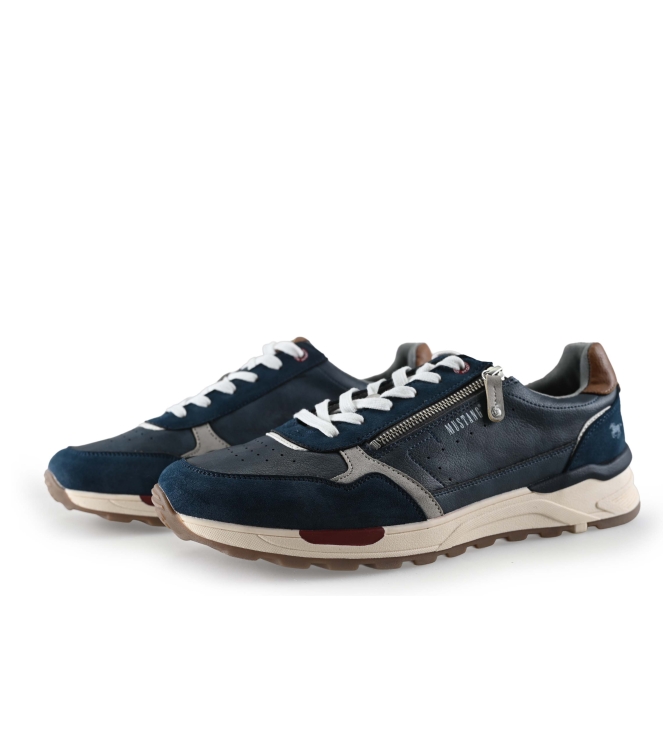 Mustang Sneakers