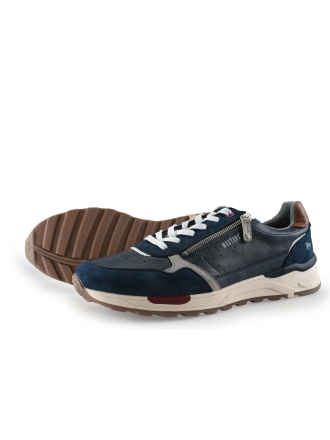 Mustang Sneakers