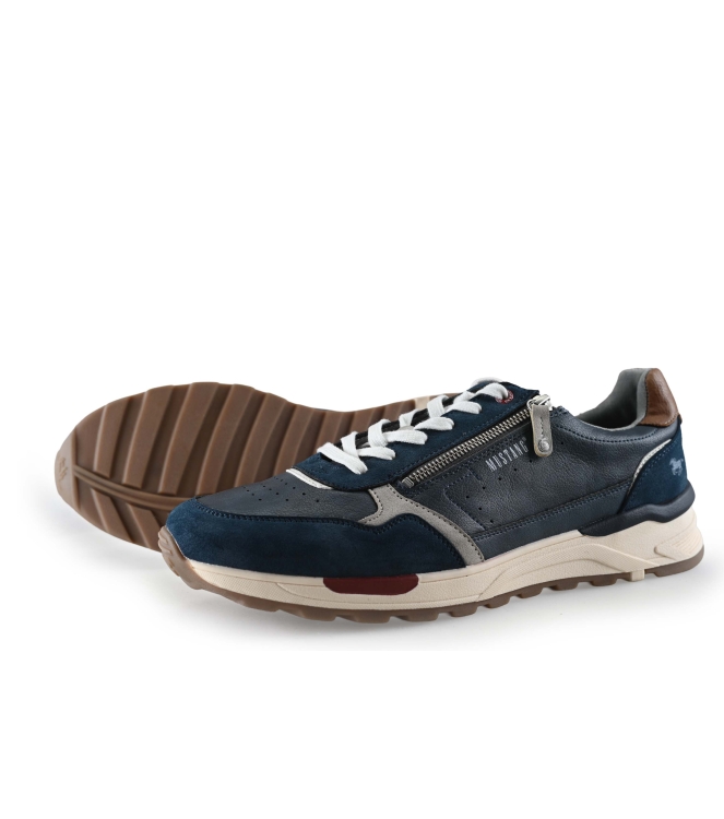 Mustang Sneakers
