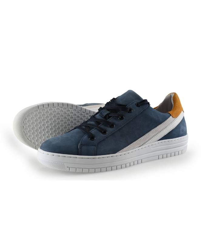 Manfield Sneakers