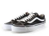 Vans Sneakers