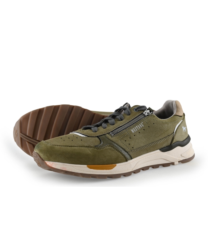 Mustang Sneakers