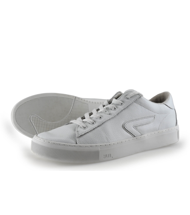 Hub Sneakers