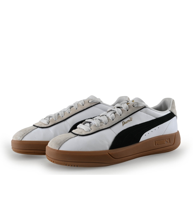 Puma Sneakers