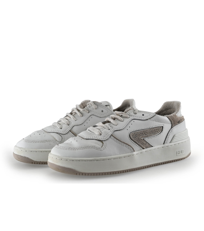 Hub Sneakers