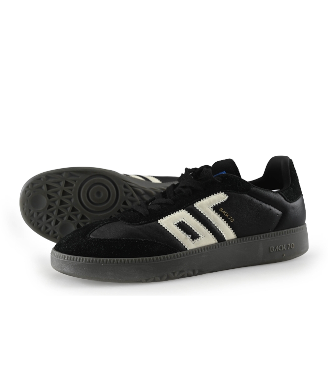 Back 70 Sneakers