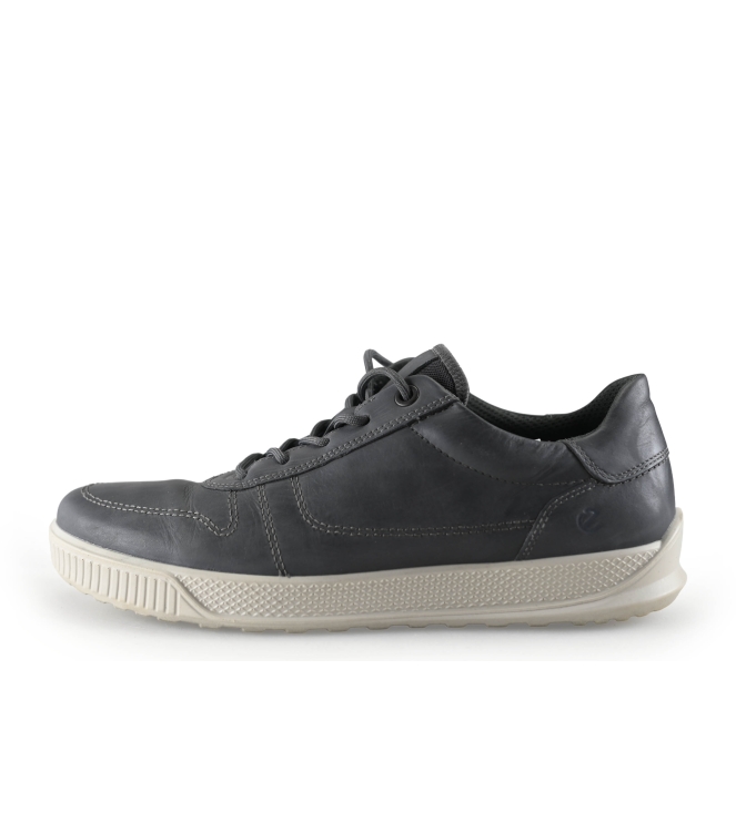 Ecco Sneakers