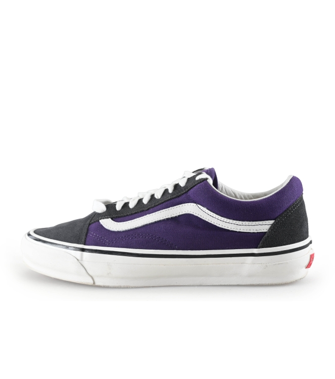Vans Sneakers