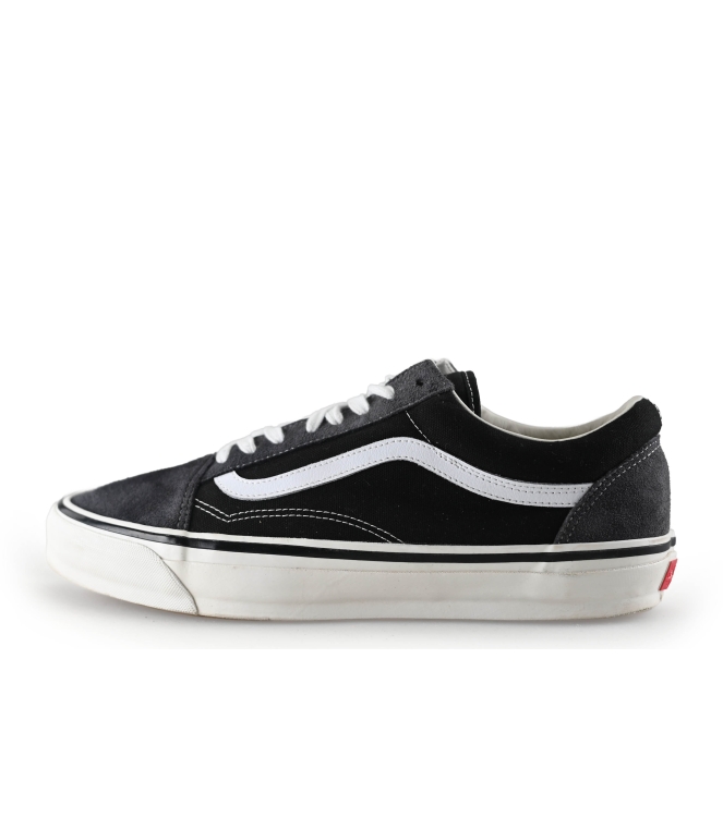Vans Sneakers