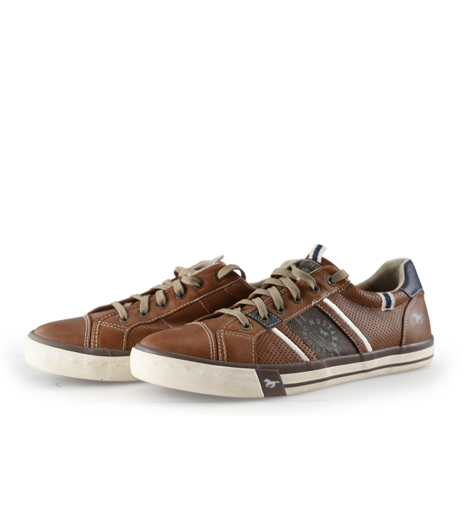 Mustang Sneakers
