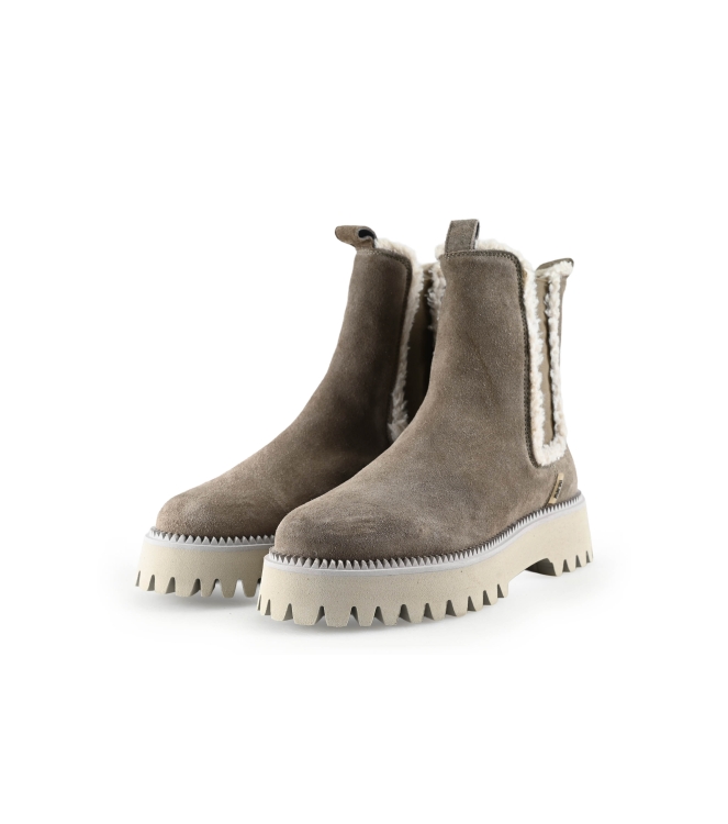 Maruti Chelsea boots