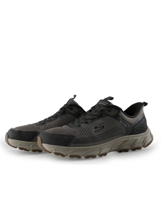 Skechers Instappers Bruin 322347
 Maat 43
 