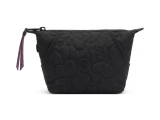 Kipling Clutch