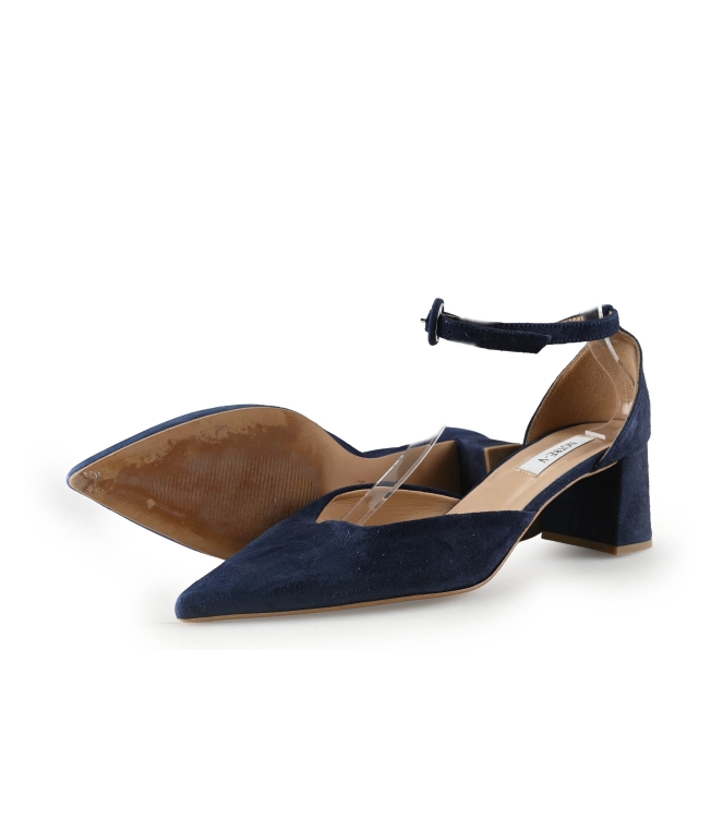 Notre-V Pumps