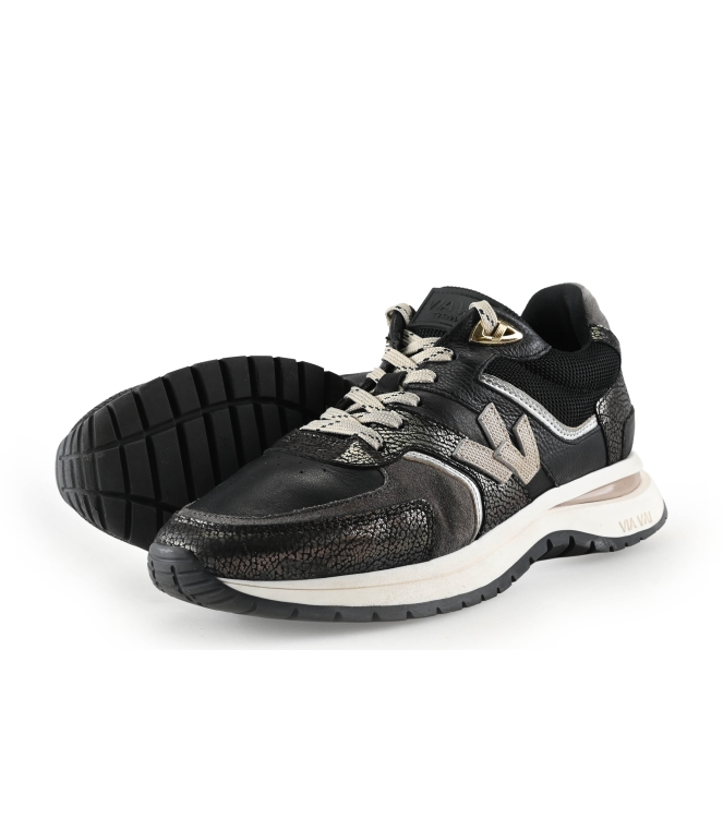 VIA VAI Sneakers