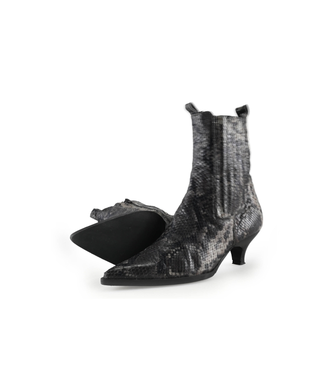 Lina Locchi Enkellaarzen