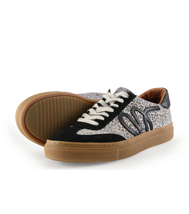 Manfield Sneakers