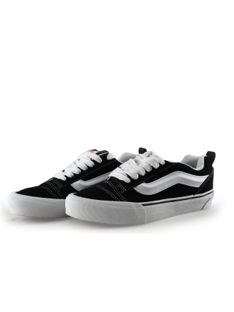 Vans Sneakers Zwart 327825
Maat 39
