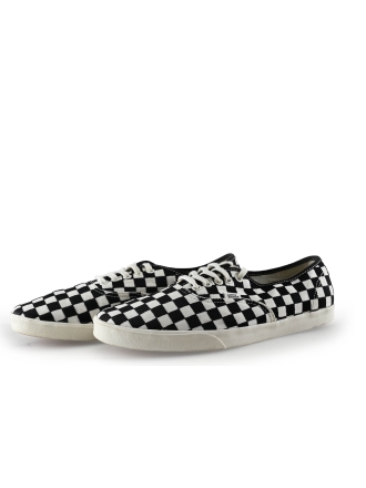 Vans Veterschoenen Zwart 327907
 Maat 42
 