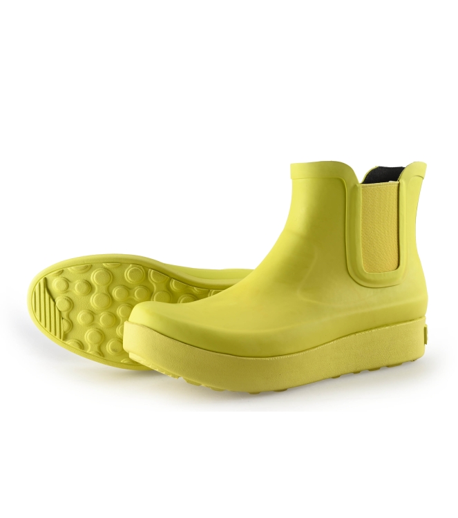 Colors of California Chelsea boots