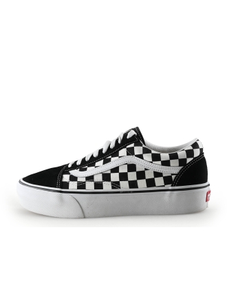 Vans Sneakers Zwart 328880
 Maat 42
 