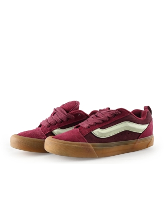 Vans Sneakers Rood 328936
 Maat 38
 