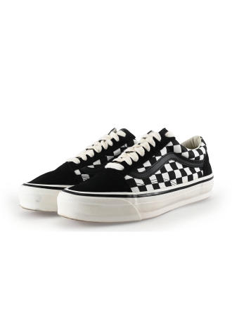 Vans Sneakers Zwart 328958
Maat 39