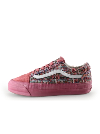 Vans Sneakers Rood 328972
Maat 38
