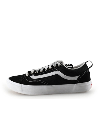 Vans Sneakers Zwart 329003
 Maat 43
 