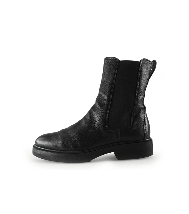 Ara Chelsea boots
