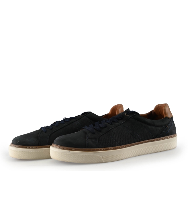 Manfield Sneakers