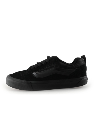 Vans Sneakers Zwart 329871
 Maat 43
 