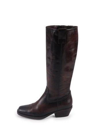 Nelson Laarzen Bruin 330454
 Maat 38
 