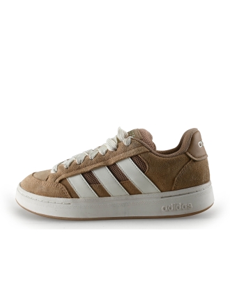 Adidas Sneakers Bruin 330463
 Maat 41
 