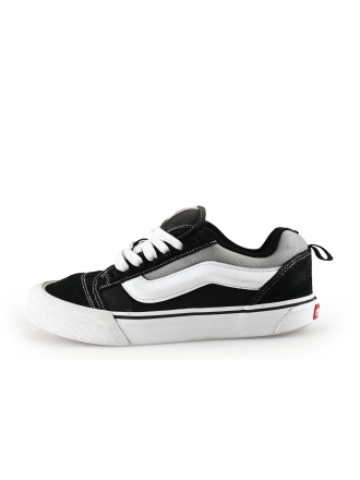 Vans Sneakers Zwart 330788
 Maat 41
 