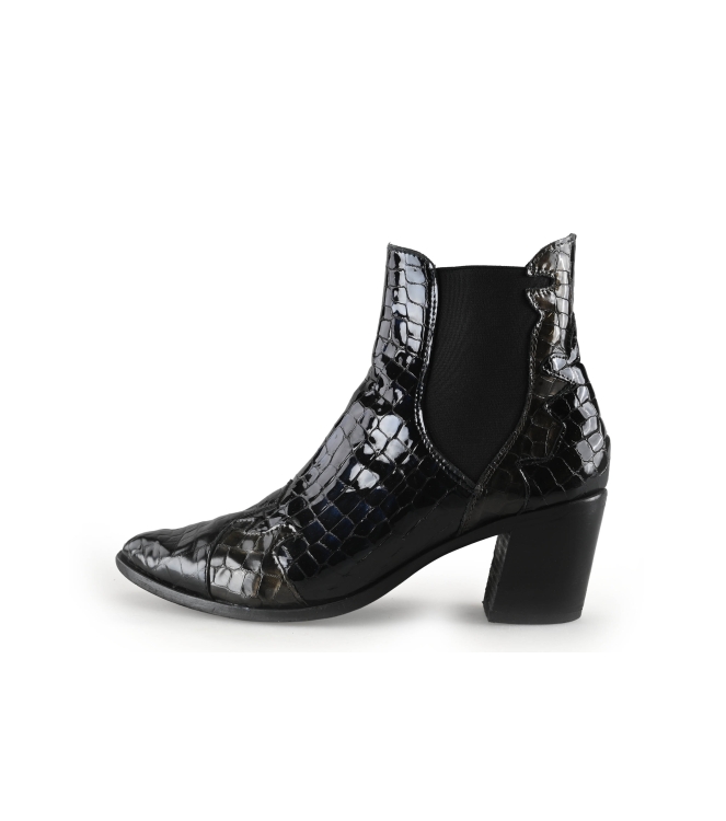 Stefano Lauran Enkellaarzen