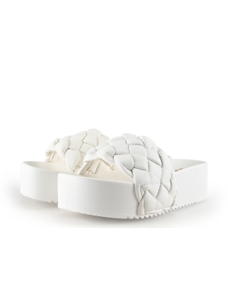 Colors of California Slippers Wit 331371
 Maat 39
 