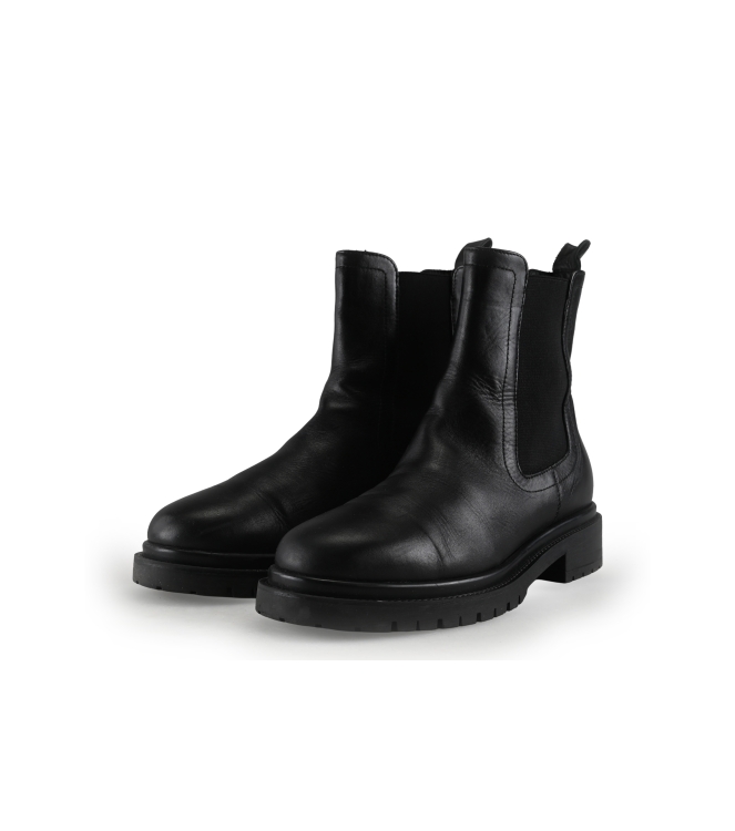 Nelson Chelsea boots