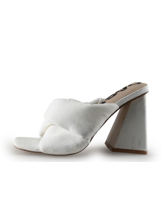 Sacha Muiltjes Beige 332443
 Maat 37
 