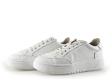 Manfield Sneakers