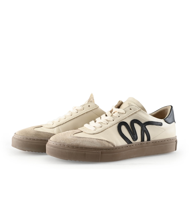 Manfield Sneakers