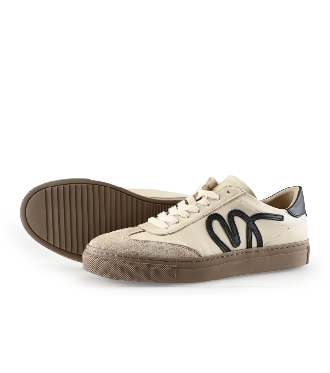 Manfield Sneakers