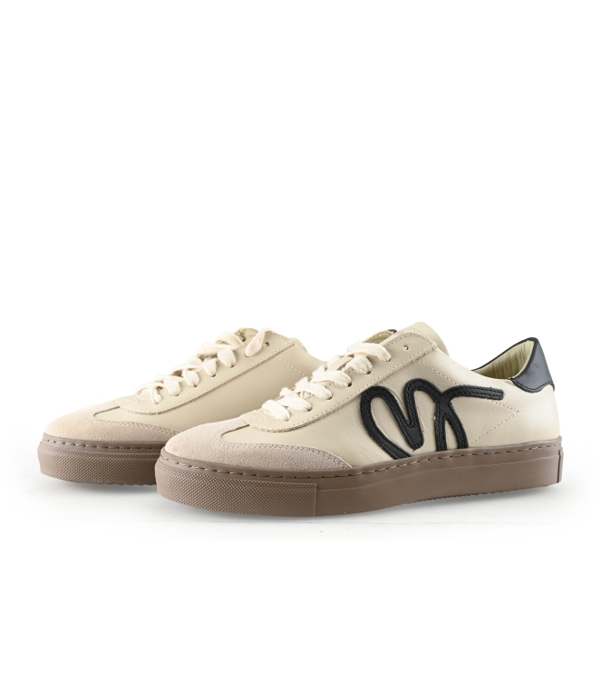 Manfield Sneakers