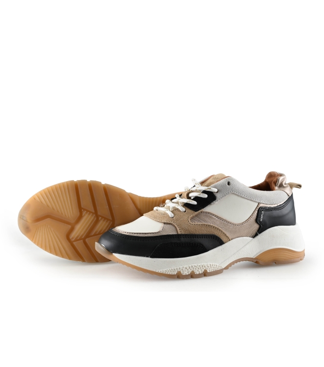 Manfield Sneakers