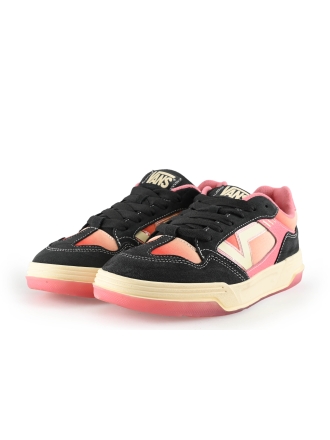 Vans Sneakers Oranje 333211
 Maat 43
 